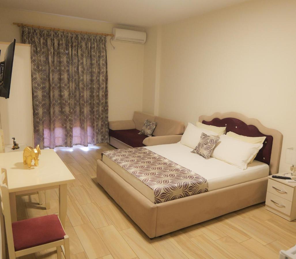Hotel Vila Dedej Dıraç Dış mekan fotoğraf