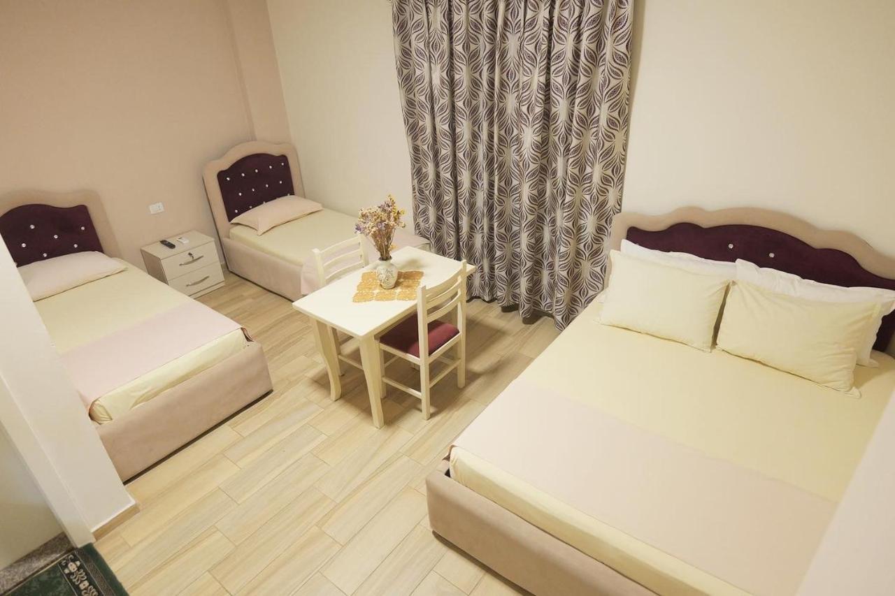 Hotel Vila Dedej Dıraç Dış mekan fotoğraf