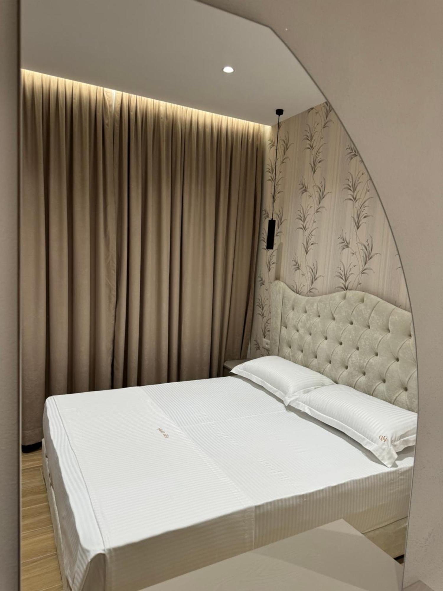 Hotel Vila Dedej Dıraç Dış mekan fotoğraf