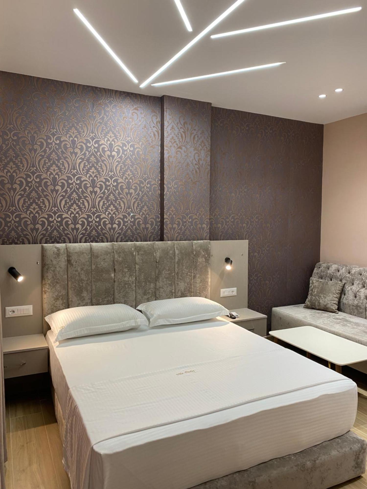 Hotel Vila Dedej Dıraç Dış mekan fotoğraf